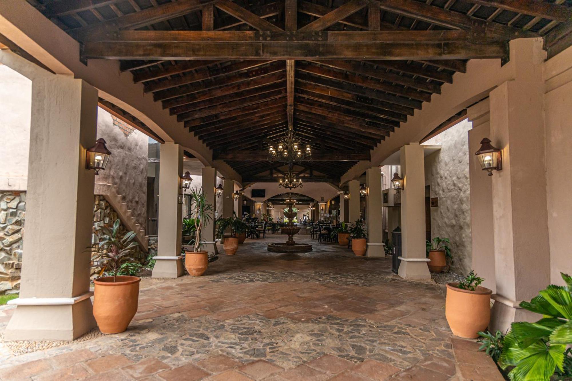 Hotel Cubita Boutique Resort & Spa Чітре Екстер'єр фото